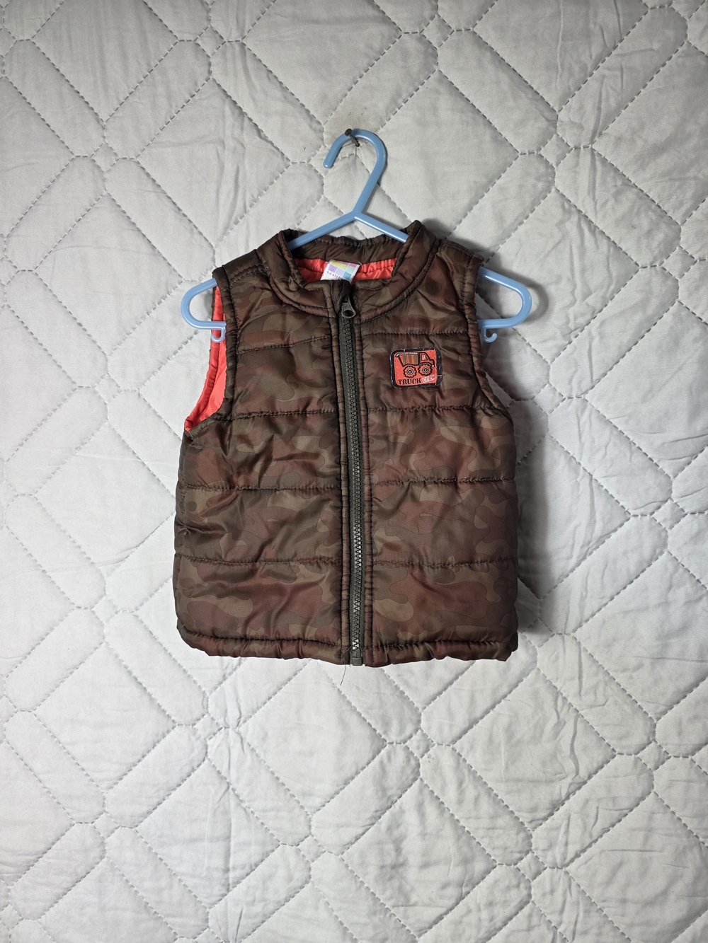 Healthtex Baby 24 Month Buffalo camo Puff Vest Little Explorer Zipper
Sleeveles